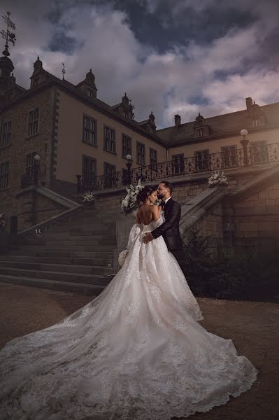 Fotógrafo de casamento Valentina Gagarina (gagarinav). Foto de 2 de agosto 2023