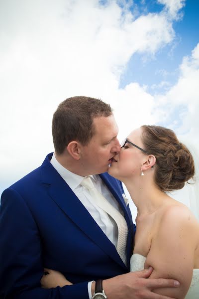 Wedding photographer Heidy Brakenhoff (defotografeeu). Photo of 30 June 2015