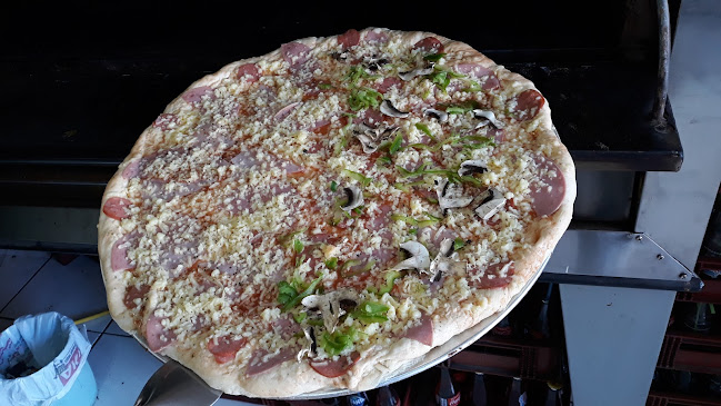 Hatun Pizzeria La Floresta