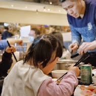 小蒙牛頂級麻辣養生鍋(屏東店)