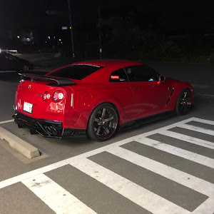 NISSAN GT-R R35