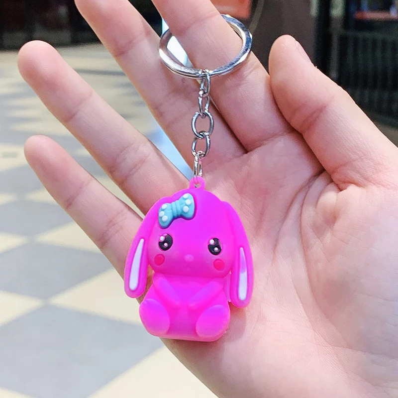 Enfeite de silicone de coelho de desenho animado tridimensional, macio e adorável. Decore sua casa com este coelho de silicone charmoso.