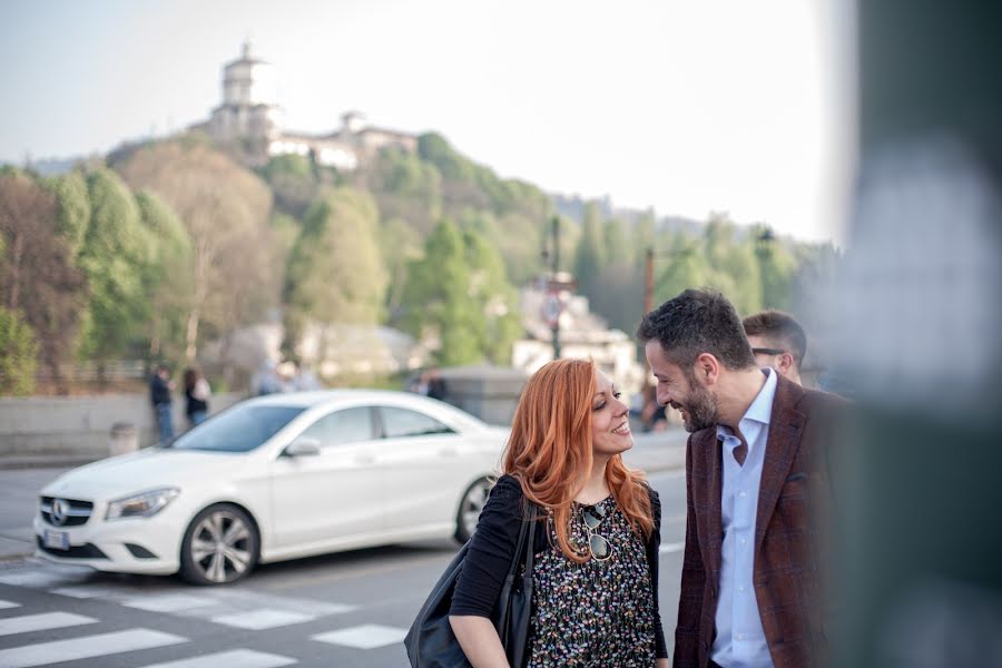 Fotógrafo de casamento Simone Leo (infinitytorino). Foto de 23 de fevereiro 2018