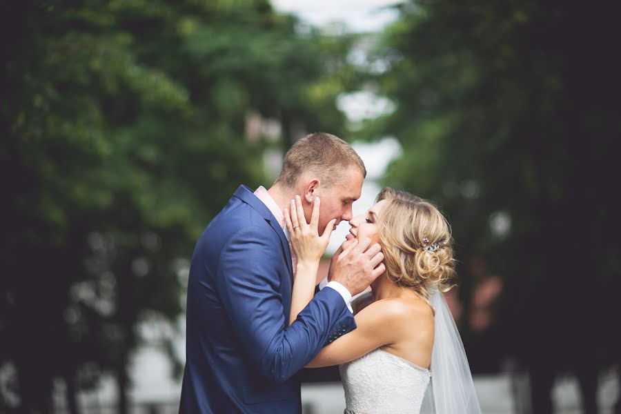 Fotógrafo de casamento Aleksey Shuklin (ashuklin). Foto de 5 de julho 2016