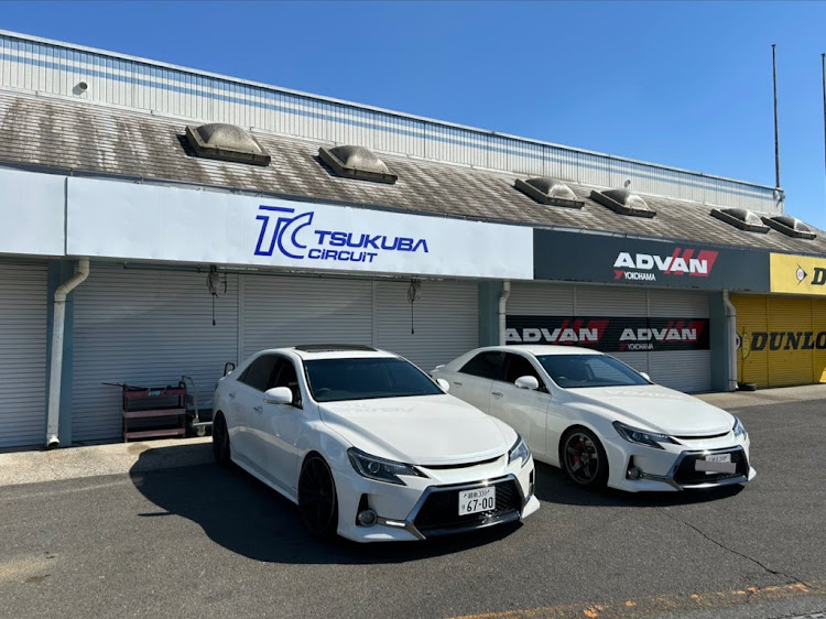 マークXのマークX G's・マークx・Michelin Pilot Sport Cup2・サンルーフ・TC2000に関するカスタム事例の投稿画像4枚目