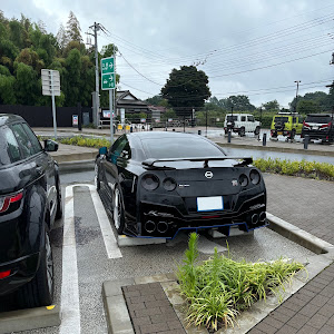 NISSAN GT-R R35