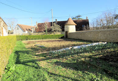 Property with garden 6