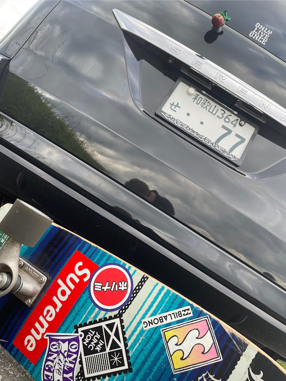 セレナのサーフスケートボード・誰か一緒に滑ろう！笑・セレナC26に関するカスタム事例の投稿画像3枚目