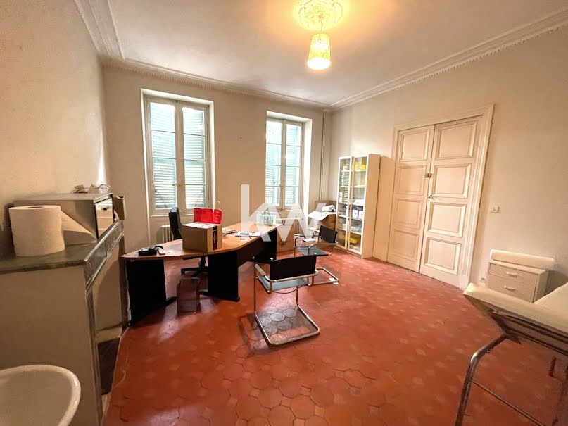 Vente maison 9 pièces 329 m² à Carcassonne (11000), 377 000 €