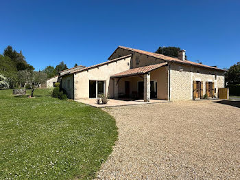 maison à Brantôme en Périgord (24)