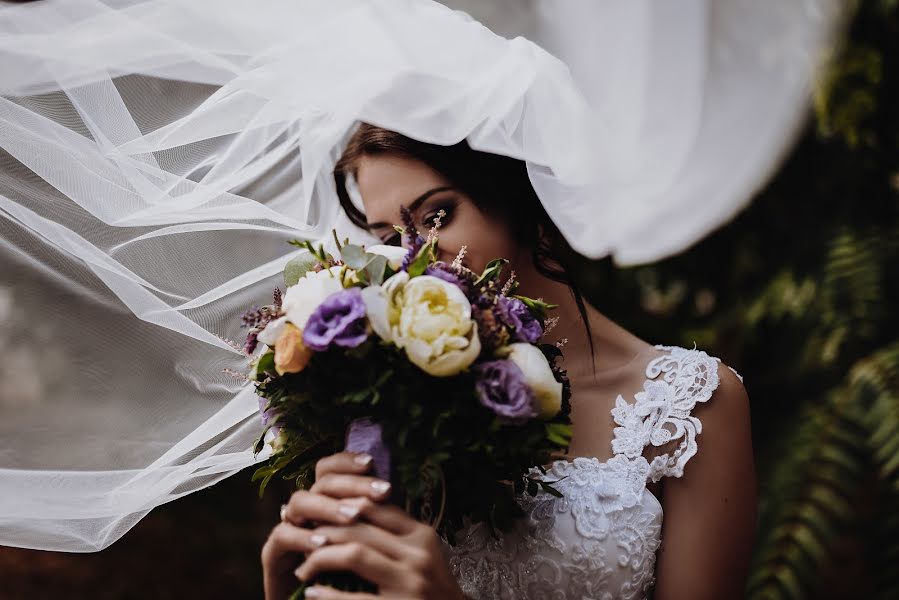 Fotografo di matrimoni Andrey Dinec (palmir). Foto del 1 marzo 2020