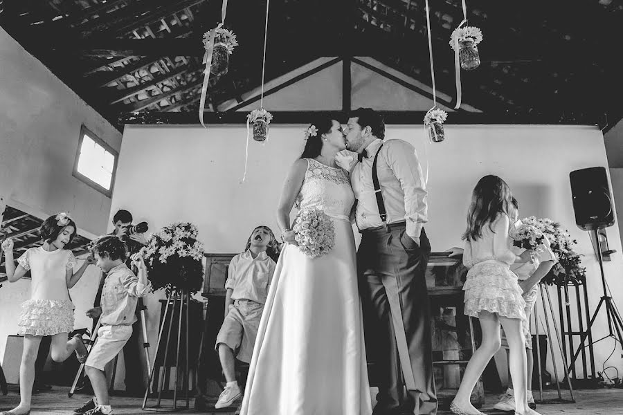 Wedding photographer Guilherme Santos (guilhermesantos). Photo of 11 April 2016