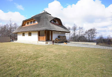 Maison avec jardin et terrasse 11