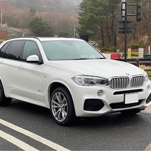 X5 xDrive 50i