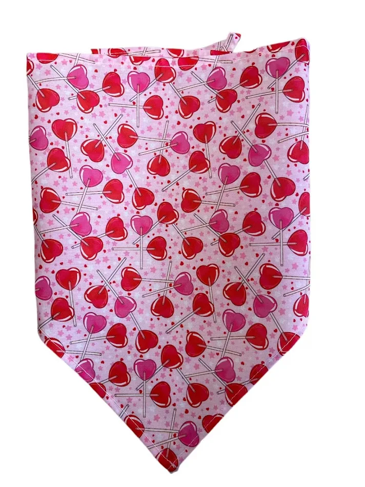 60pcs/Lot Love Heart Valentine Day Pet Dog Puppy Cat Bandanas Collar Scarf Tie Handkercheif Accessories Grooming Produ