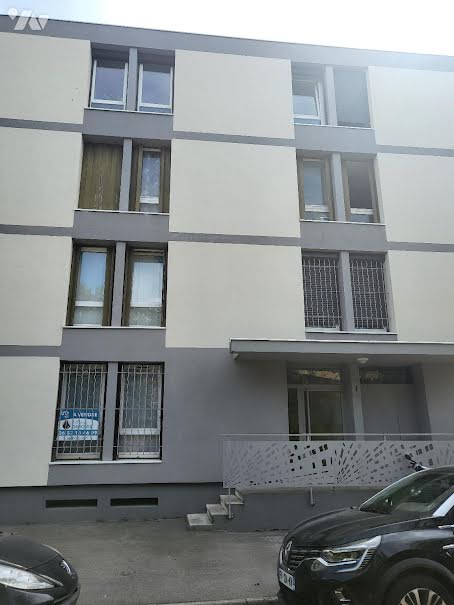 Vente appartement 4 pièces 70 m² à Marseille 12ème (13012), 99 000 €