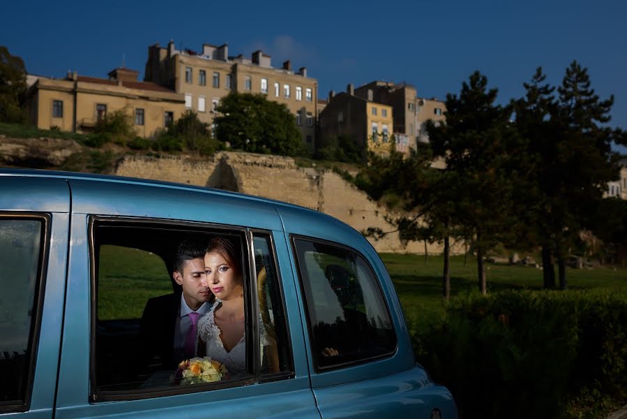 Wedding photographer Gilmeanu Constantin Razvan (gilmeanurazvan). Photo of 1 November 2017