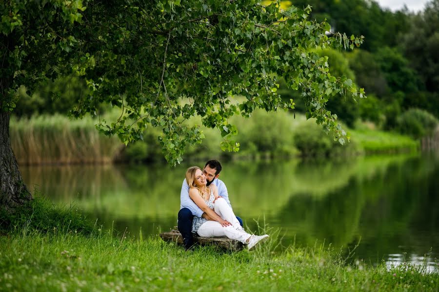 Fotógrafo de bodas Balazs Urban (urbanphoto). Foto del 30 de julio 2019