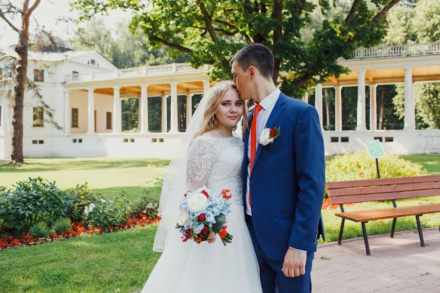 Fotografo di matrimoni Alla Bogatova (bogatova). Foto del 30 luglio 2018