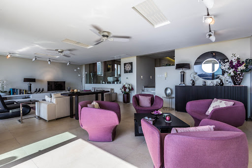 Modern living room, purple armchairs, coffee table - Luxury apartment / penthouse for sale in Sliema, 5 bedrooms