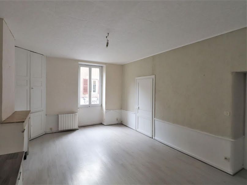Vente appartement 3 pièces 65 m² à Morestel (38510), 114 000 €