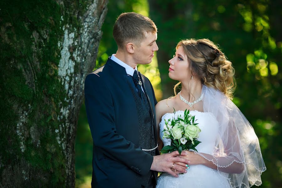 Fotógrafo de bodas Elvira Brudova (brudova). Foto del 2 de diciembre 2017