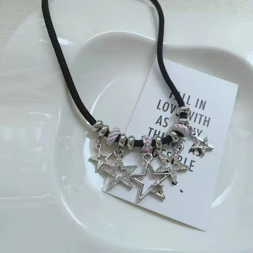 Title 2, Womens Hot Sweet Cool Hot Girl Clavicle Chain,...