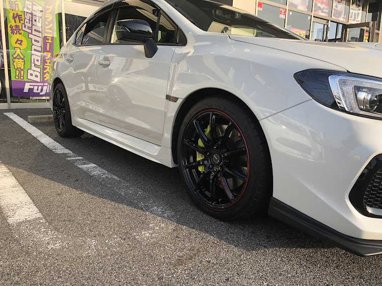 WRX STIの57トランセンド rev・チワワ・カーボントランクスポイラ・フジ・コーポレーション・ホイール交換に関するカスタム事例の投稿画像4枚目