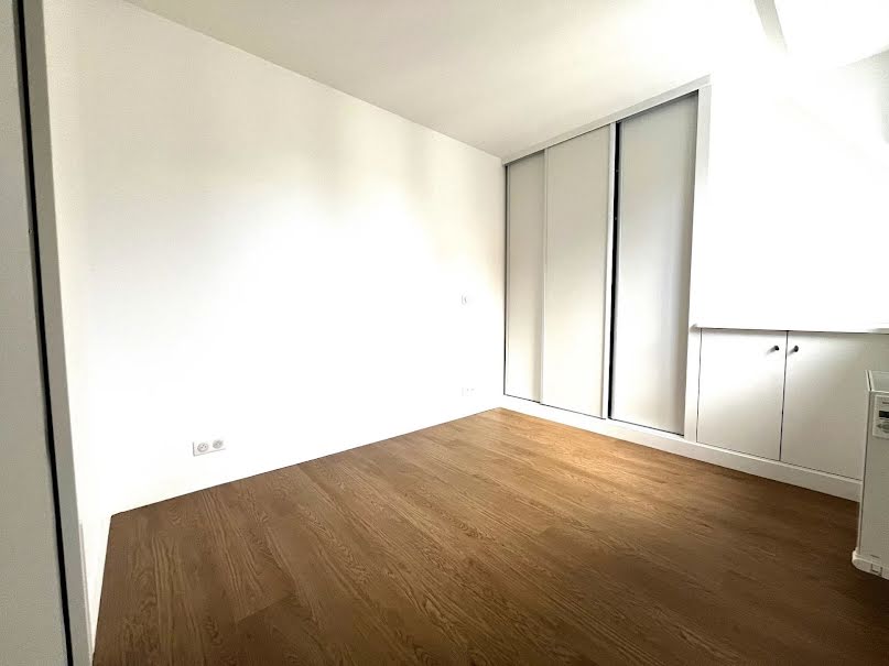 Location  appartement 1 pièce 19.55 m² à Neuilly-sur-Seine (92200), 713 €