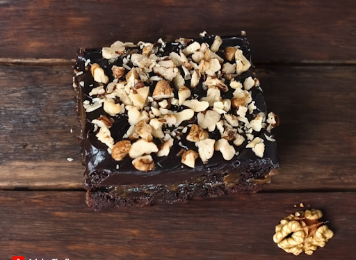 Special Walnut Brownie