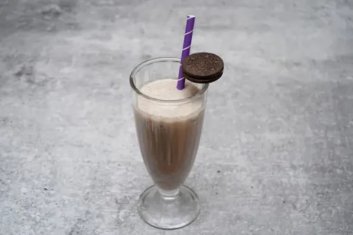 Oreo Milk Shake