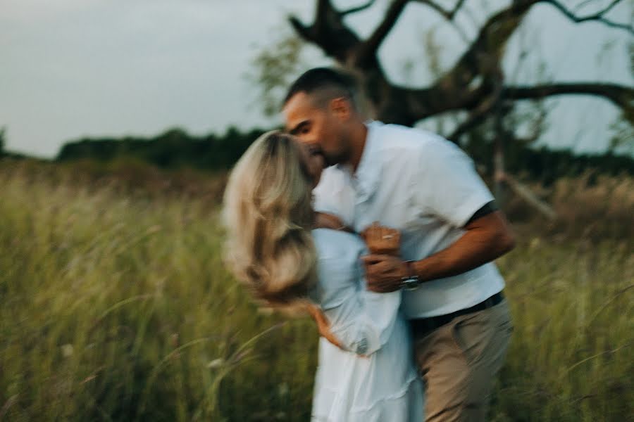 Fotógrafo de bodas Oksana Bolshakova (oksanabolshakova). Foto del 20 de octubre 2020