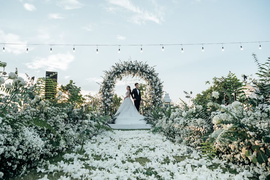 Huwelijksfotograaf Tanut Premanupan (walkwedding). Foto van 17 januari