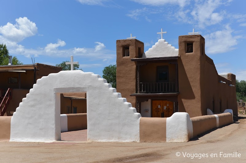 taos pueblo, église