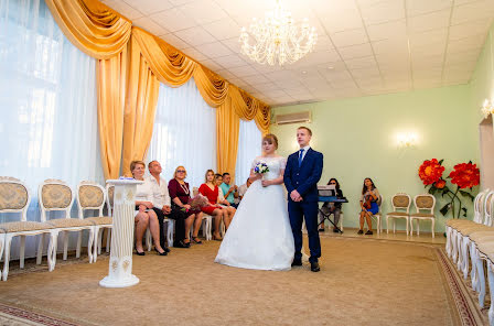 Fotógrafo de casamento Aleksandra Boris (vassa2012). Foto de 9 de novembro 2019