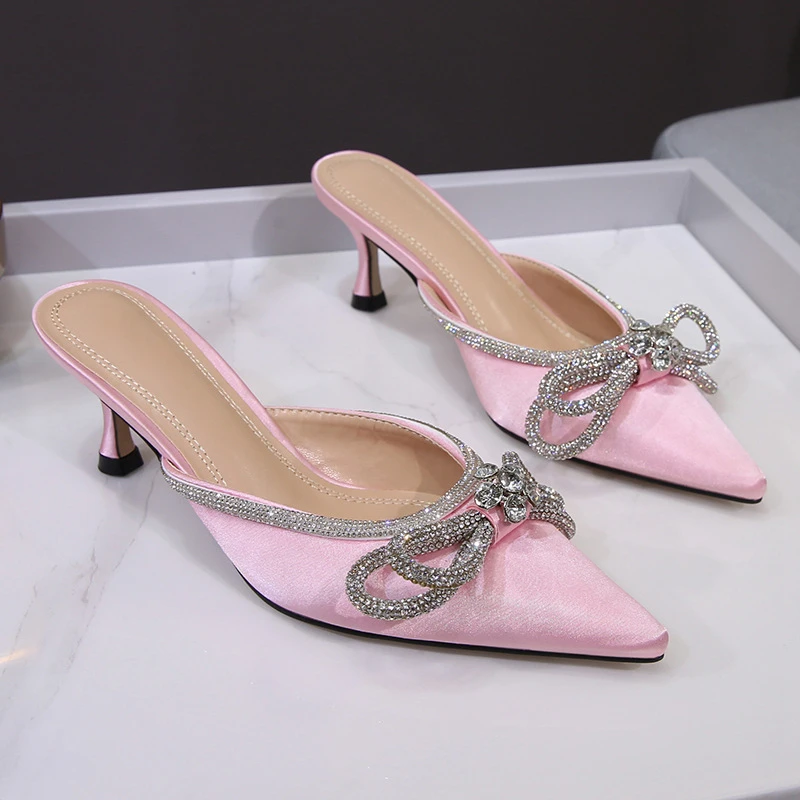 Title 6, Dames sandalen met strass strik en satijnen neu...