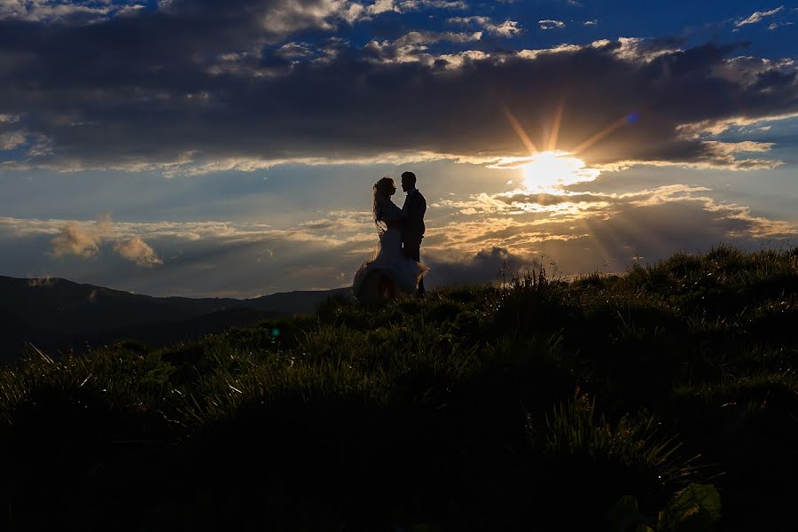 Fotograful de nuntă Breniuc Radu (raduu). Fotografia din 5 iulie 2017