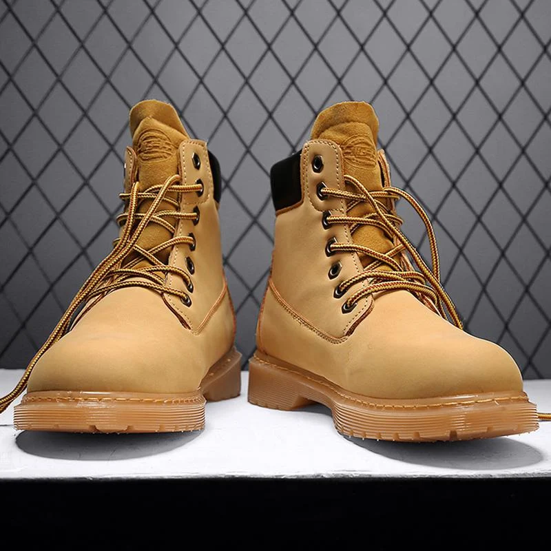 Botas Martin pretas de cano alto outono e inverno, esportivas retrô, com aumento. Conforto e estilo para seus looks de inverno.
