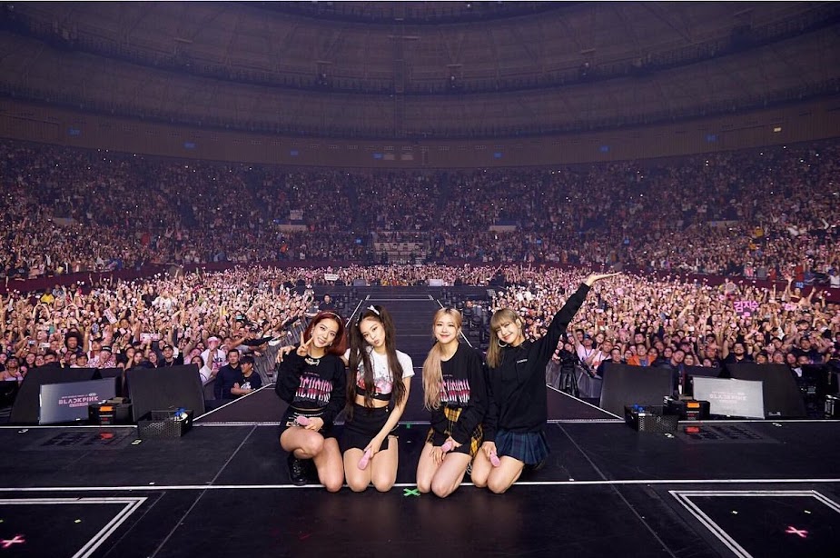 Alliestrasza, BLACKPINK IN MY AREA!!!!!!!!!!!!! This was seriously one of  my favorite concert moments of my life. I am completely starstruck by  them.