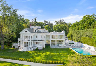 House with pool and garden 12