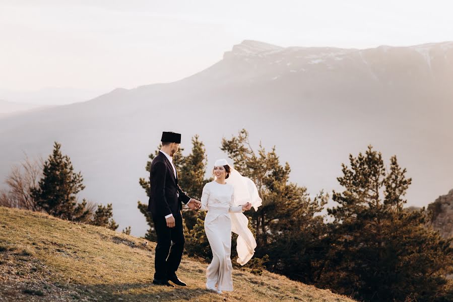 Hääkuvaaja Enver Dzhandzhak (jeanjack). Kuva otettu 13. toukokuuta 2019