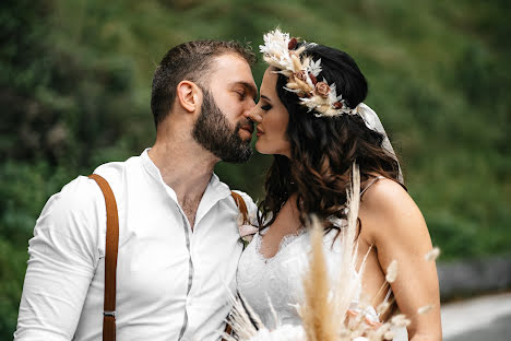 Fotógrafo de casamento Dmitriy Shpinda (shpyndaphoto). Foto de 4 de fevereiro 2023