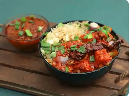 Chicken Manchurian (5pcs) + Chicken Schezwan Noodles Combo