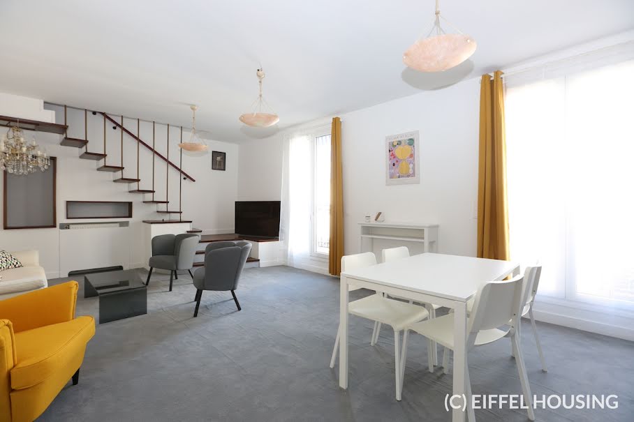 Location meublée appartement 2 pièces 72 m² à Paris 18ème (75018), 2 500 €