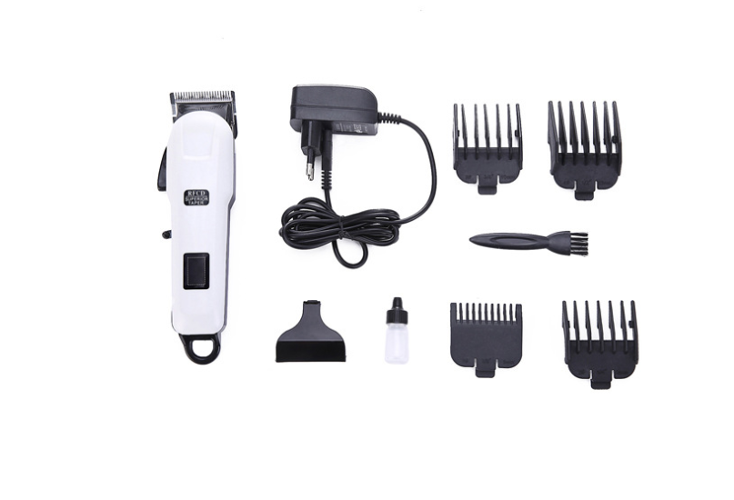 Cortador de cabelo elétrico com cabeça de corte em aço inoxidável. Cortes precisos e duradouros. Lâminas afiadas, fácil de limpar e usar.