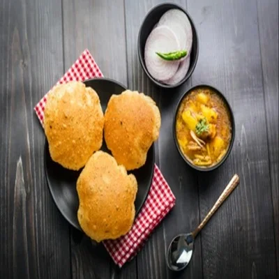 Ghar Wali Aloo Poori(4pooris)