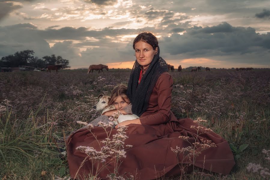 Fotograful de nuntă Mariya Astakhova (astakhova). Fotografia din 12 decembrie 2021