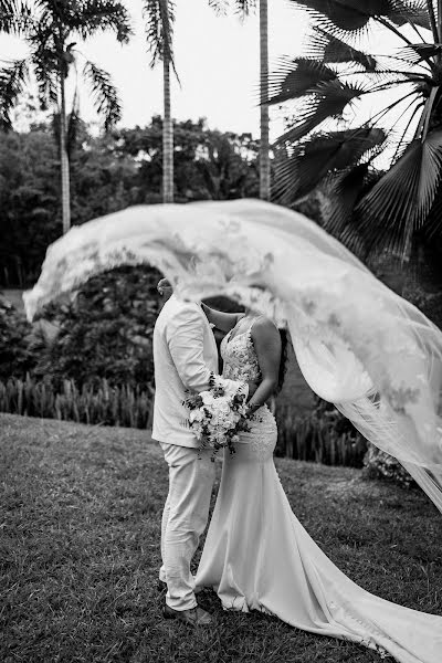 Wedding photographer Gonzalo Pérez-Canto (chalostudio). Photo of 16 February