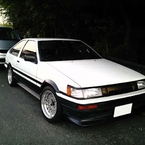 カローラレビン AE86