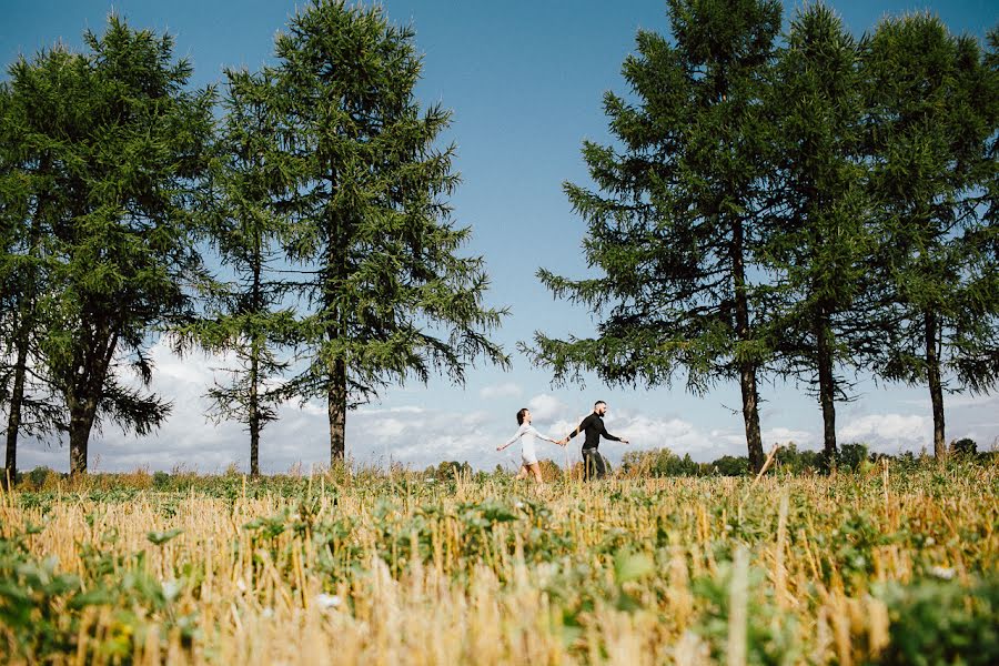 Fotografer pernikahan Aleksandr Komzikov (komzikov). Foto tanggal 1 September 2015